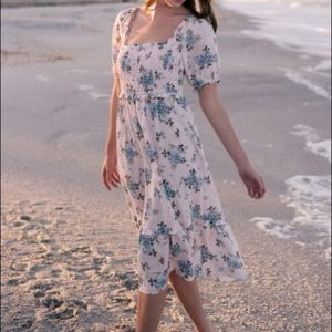 NWT Gal Meets Glam Isabel Smocked Bodice Dress 8